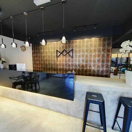 Modern Cave Boutique Stay Malacca Екстер'єр фото