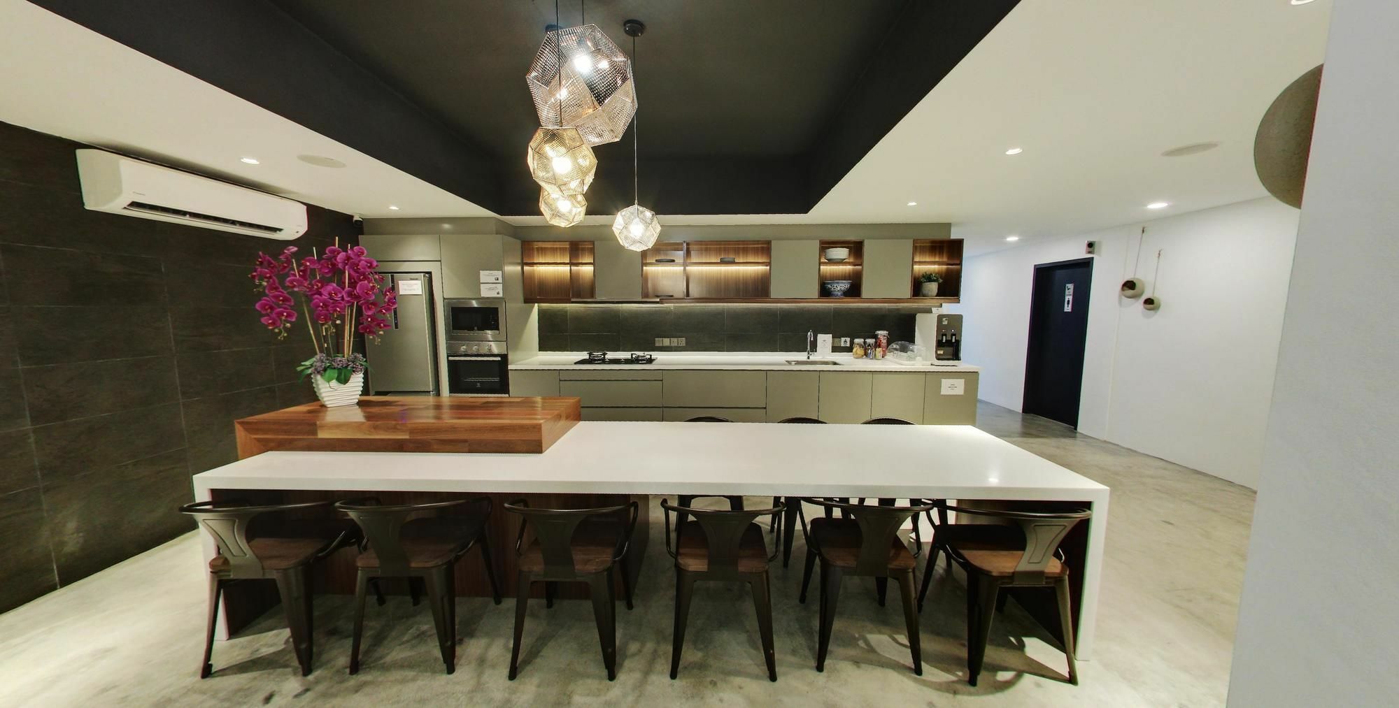 Modern Cave Boutique Stay Malacca Екстер'єр фото