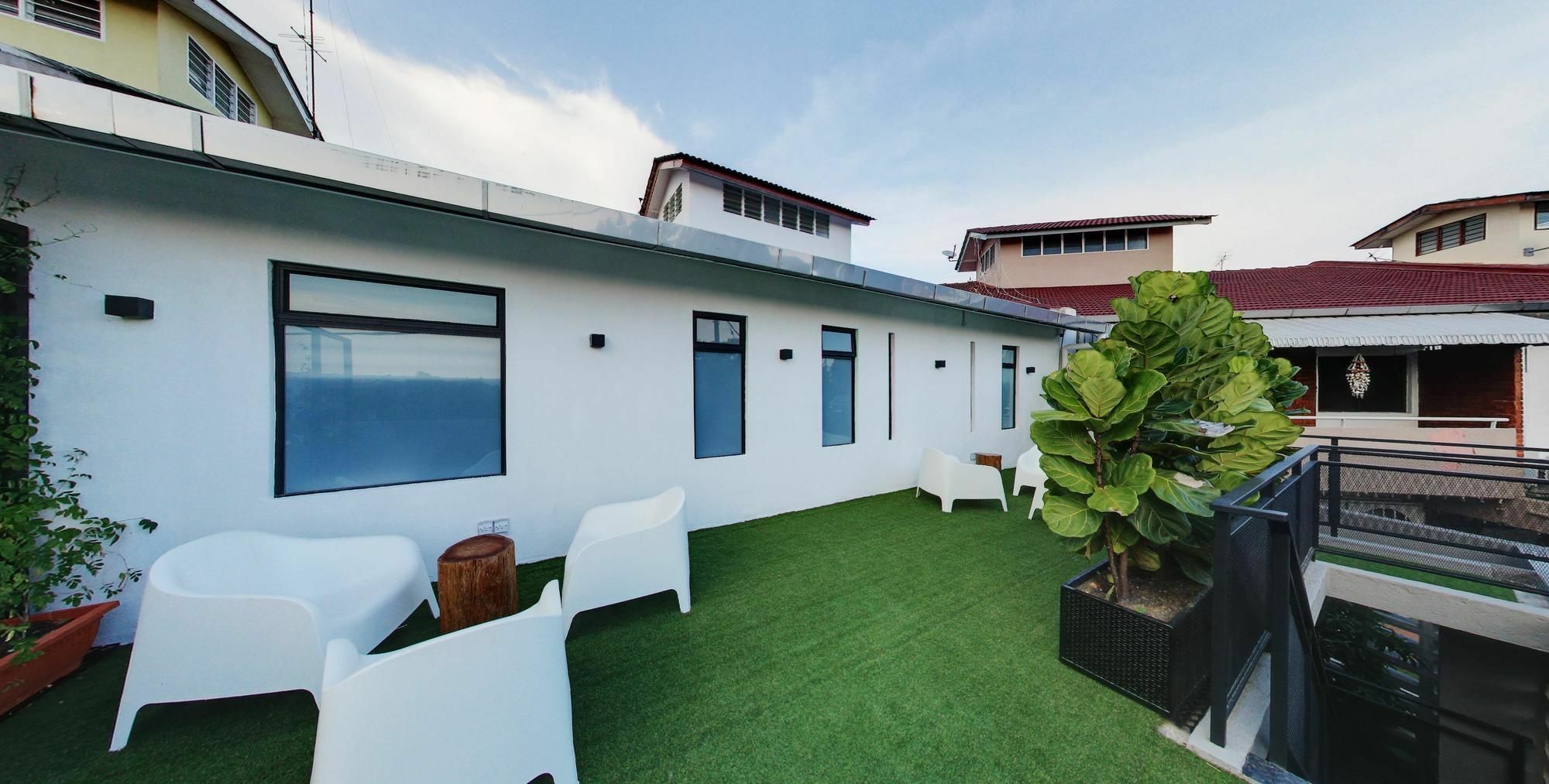 Modern Cave Boutique Stay Malacca Екстер'єр фото
